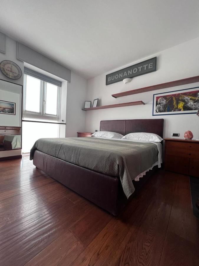 Casa Vacanze Attico Sul Lago Di Lecco, A Due Passi Dal Centro Con Posto Auto Ngoại thất bức ảnh