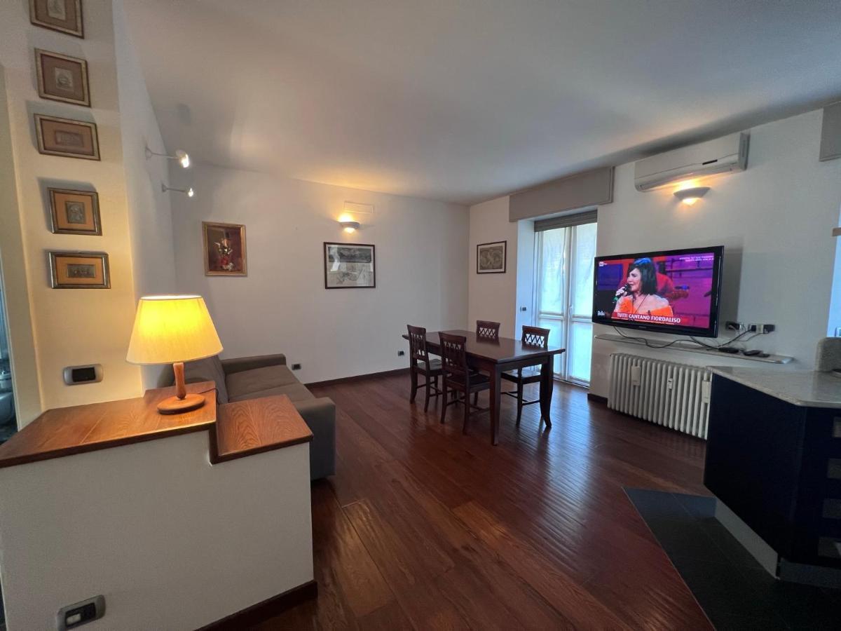 Casa Vacanze Attico Sul Lago Di Lecco, A Due Passi Dal Centro Con Posto Auto Ngoại thất bức ảnh