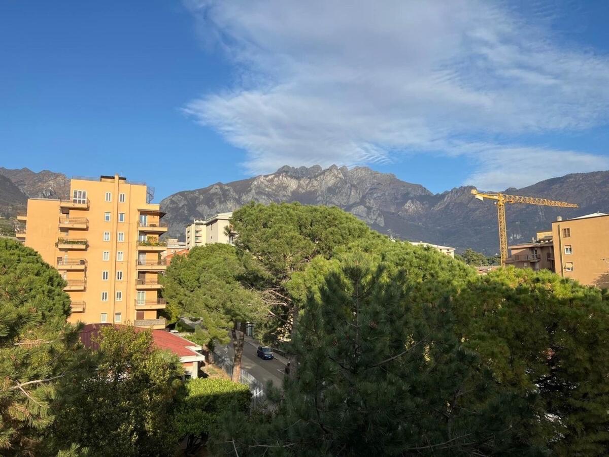 Casa Vacanze Attico Sul Lago Di Lecco, A Due Passi Dal Centro Con Posto Auto Ngoại thất bức ảnh